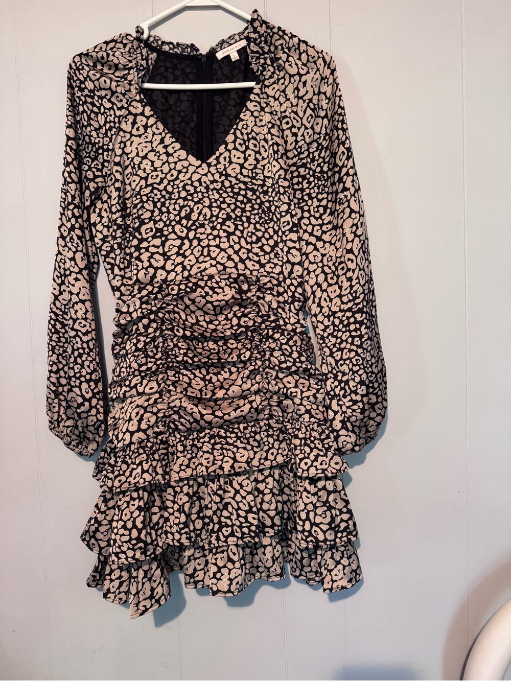 Skies Are Blue Leopard-Print Ruffled Long Sleeve Dress